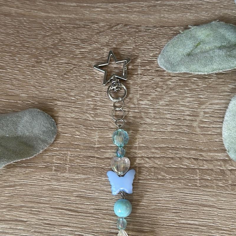 Snowflake Beaded Keychain with Star and Snowflake Charms for Festive Accessory