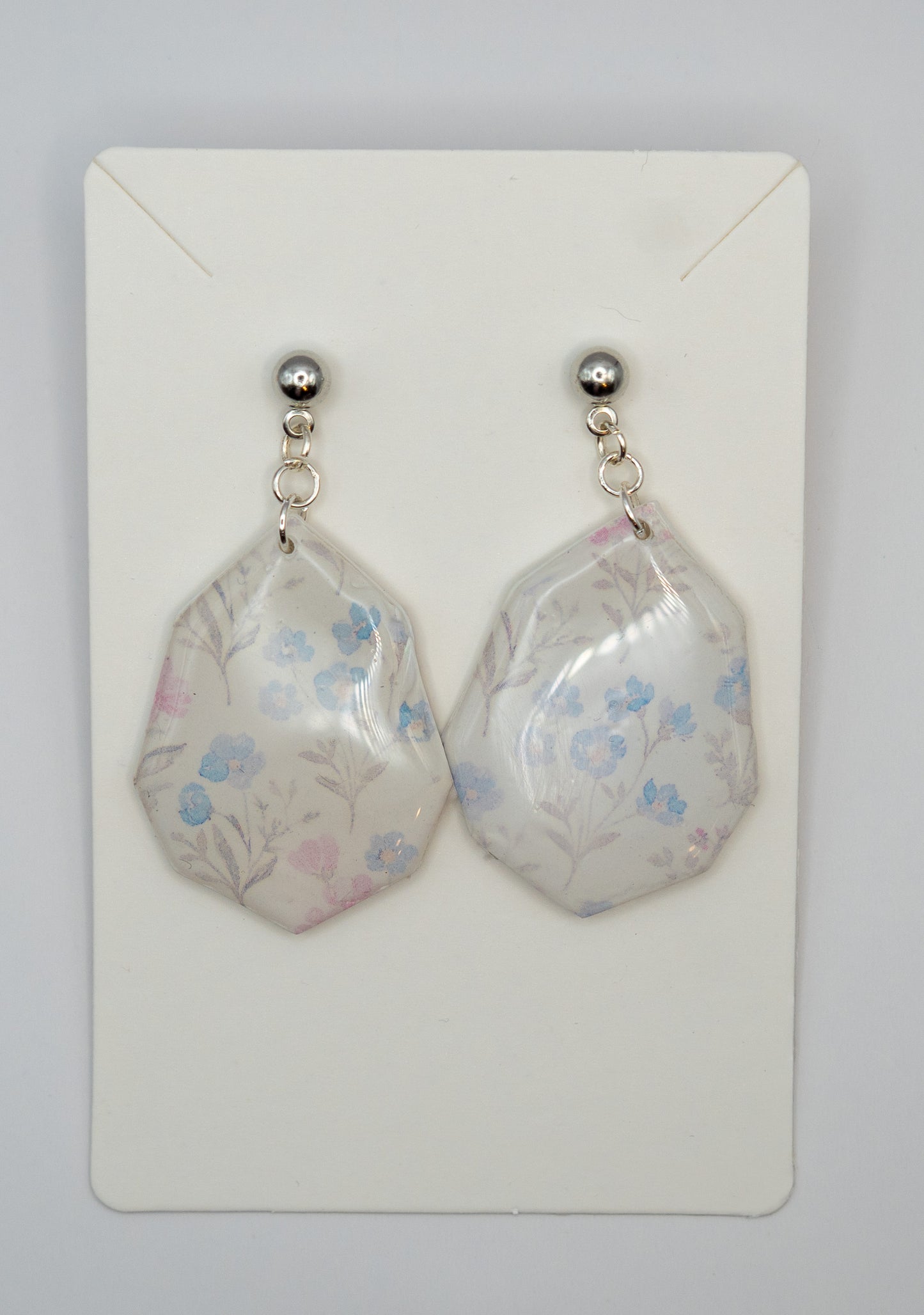 Blue & Pink Wildflower Dangle Earrings – Polymer Clay with Platinum-Plated Studs