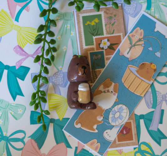 Cappy Cocoa Capybara Desk Buddy – Handmade Polymer Clay Figurine | Kawaii Animal Decor | Glossy Miniature | Cozy Shelf Sitter Gift